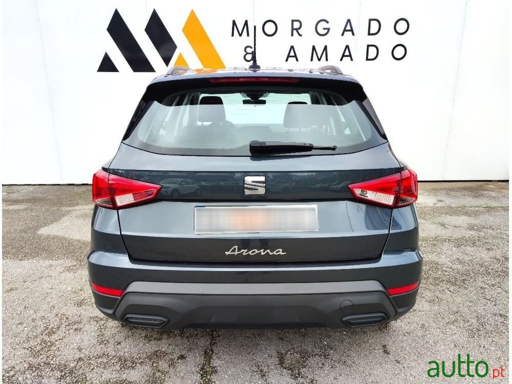 2022' SEAT Arona 1.0 Tsi Style photo #5