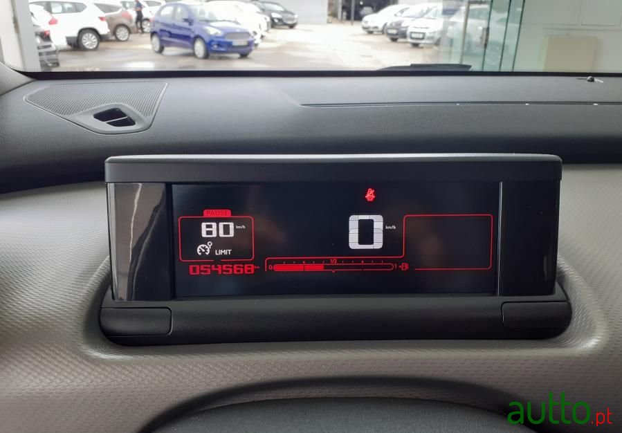 2016' Citroen C4 Cactus photo #6