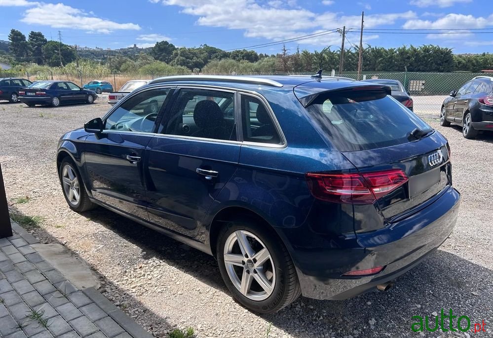 2017' Audi A3 Sportback photo #2