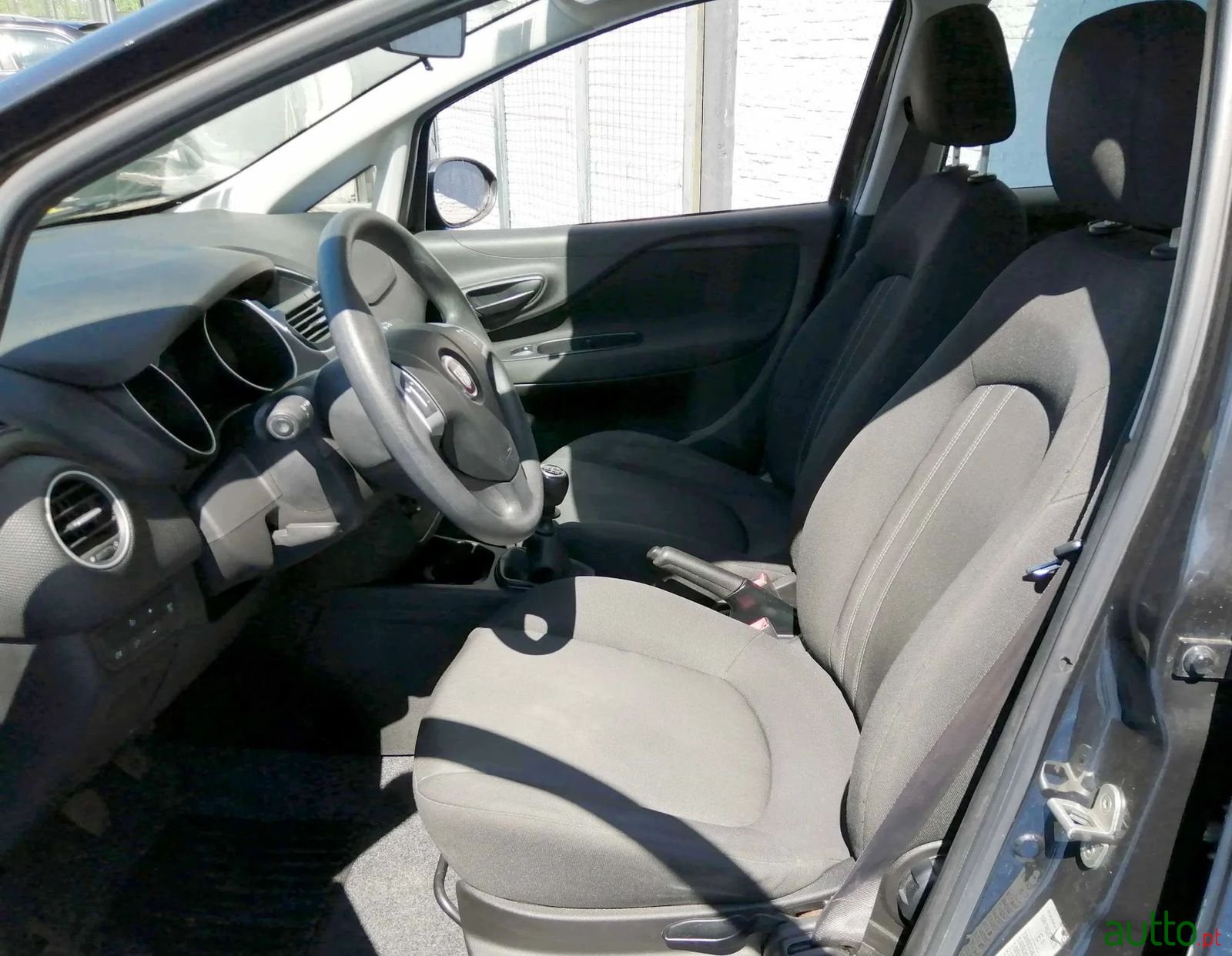 2018' Fiat Punto photo #5