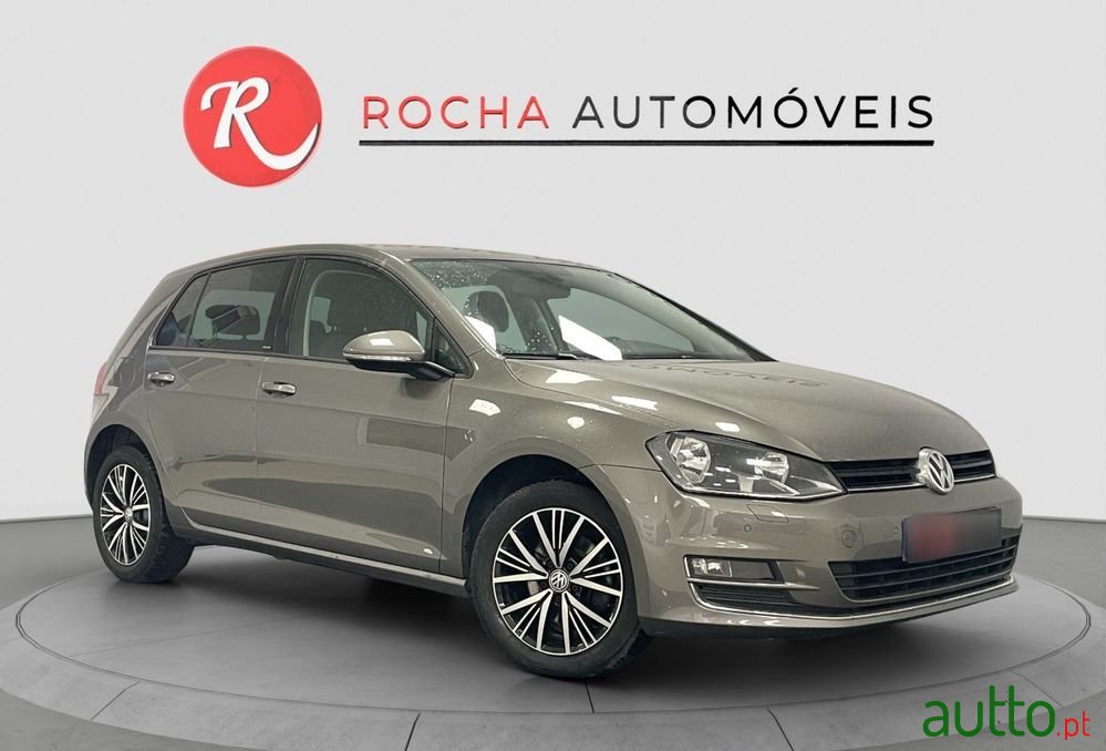 2015' Volkswagen Golf photo #3