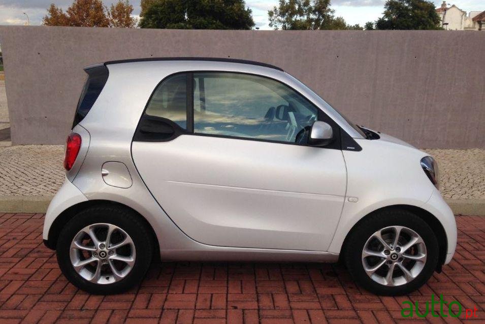 2015' Smart Fortwo Nacional photo #2
