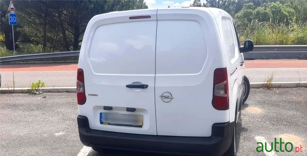 2020' Opel Combo photo #4