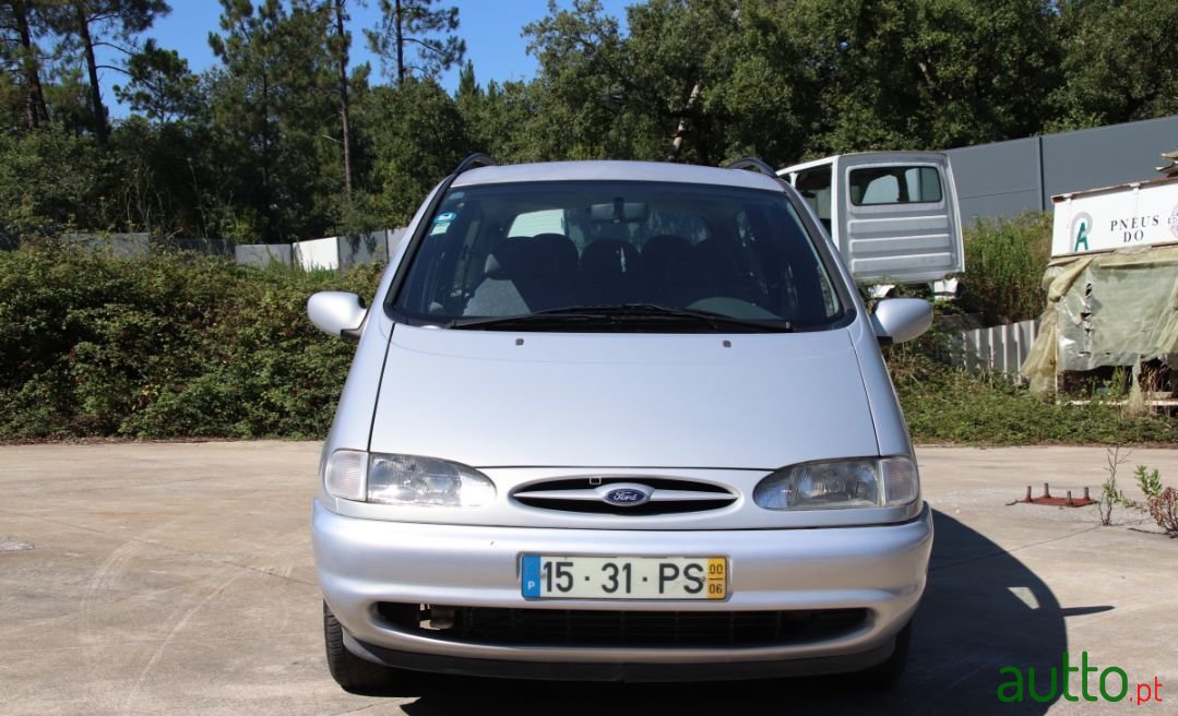 2000' Ford Galaxy photo #1