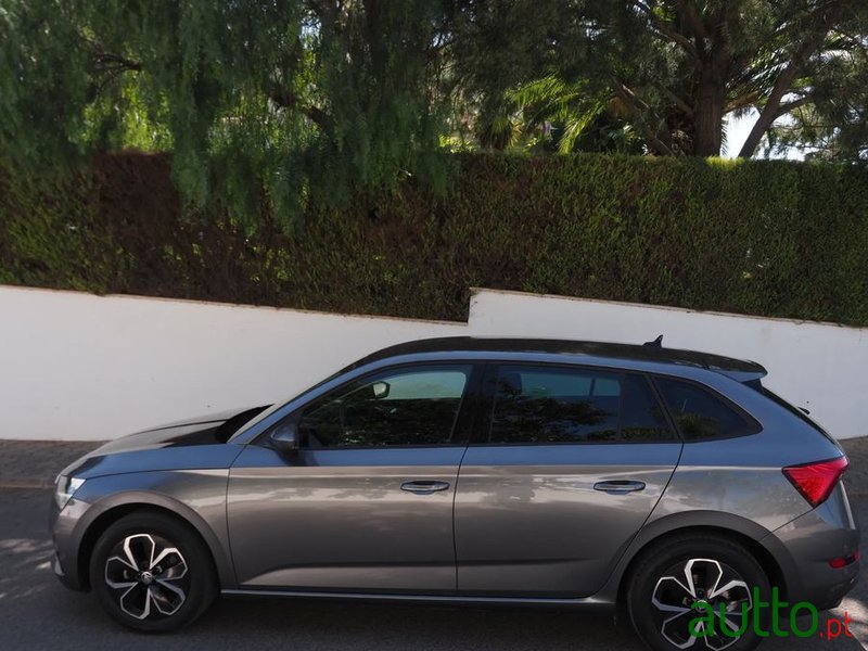 2023' Skoda Scala 1.0 Tsi Ambition photo #3