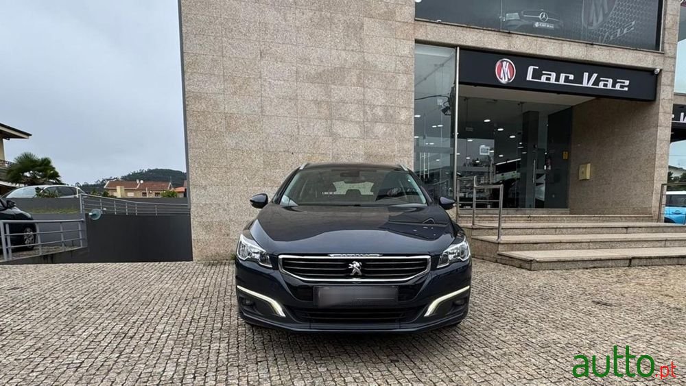 2015' Peugeot 508 Sw photo #2