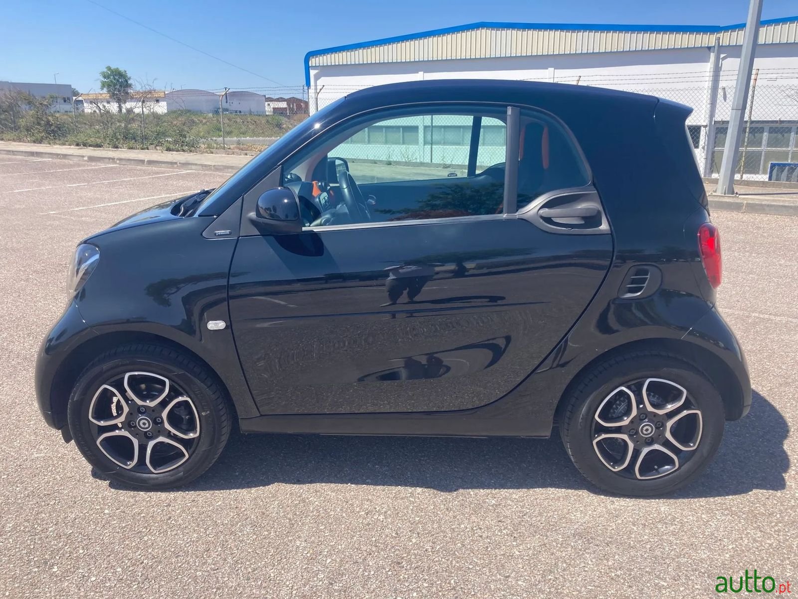 2016' Smart Fortwo photo #3