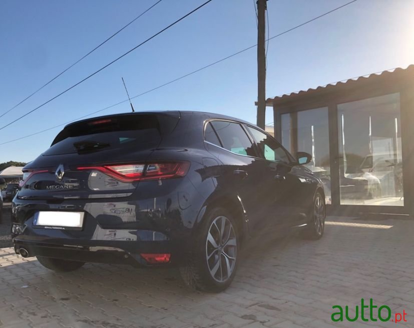 2017' Renault Megane photo #3