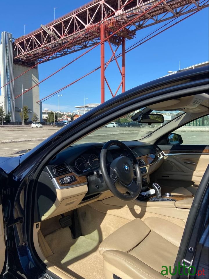 2024' BMW 528 photo #3