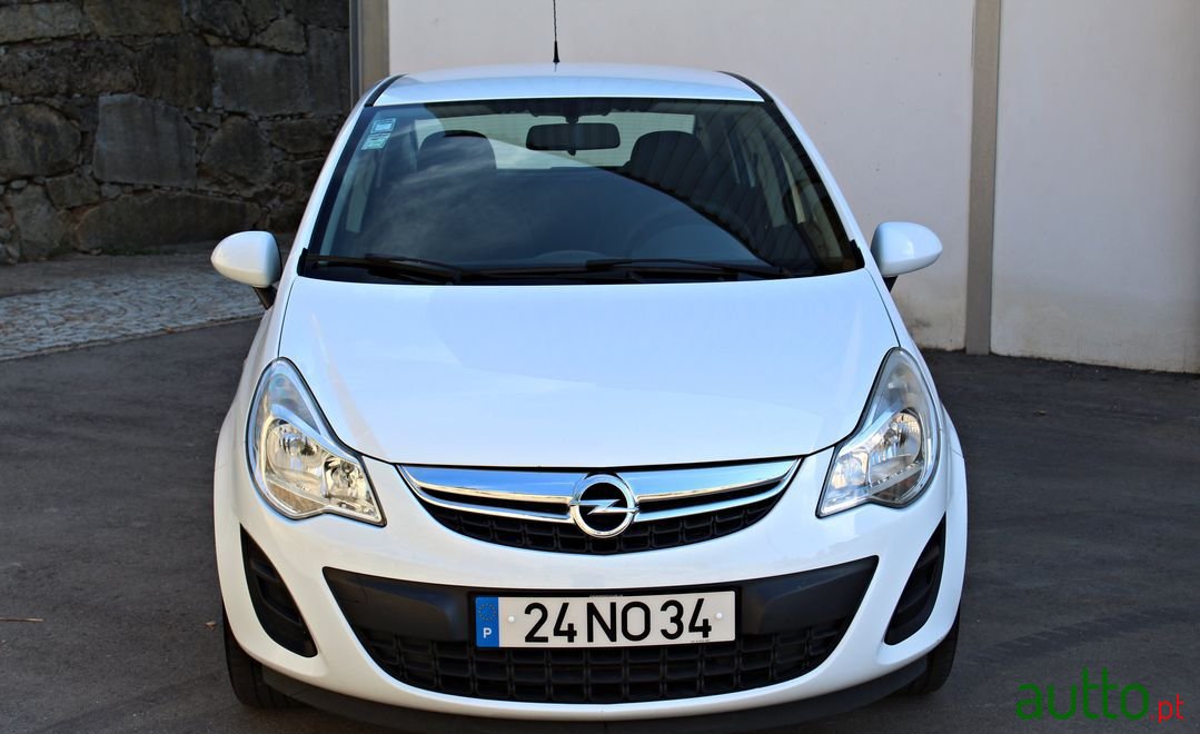 2013' Opel Corsa photo #5