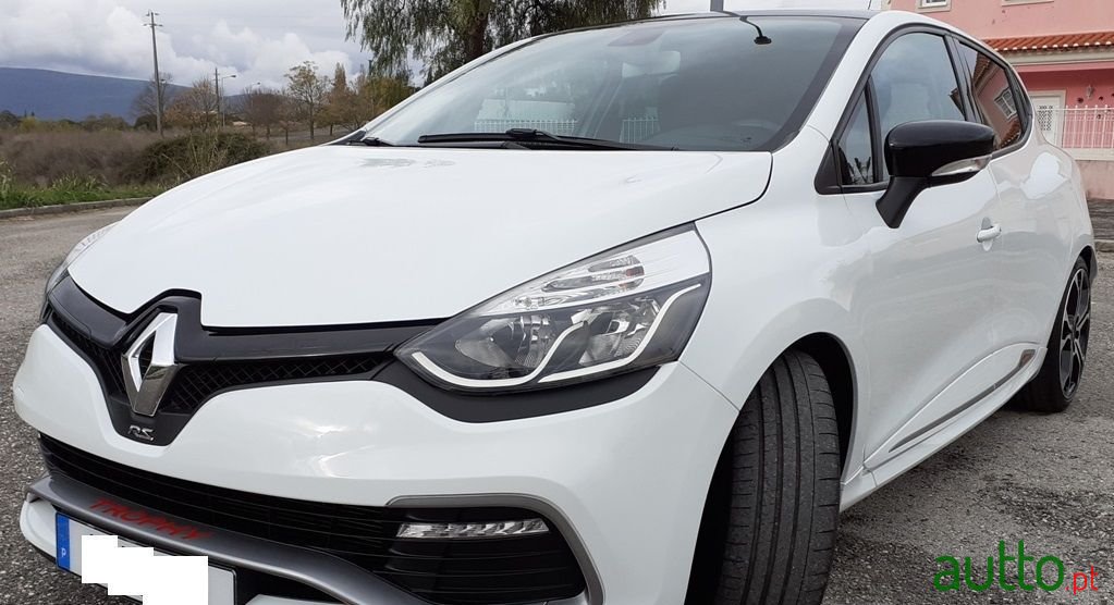 2016' Renault Clio photo #1