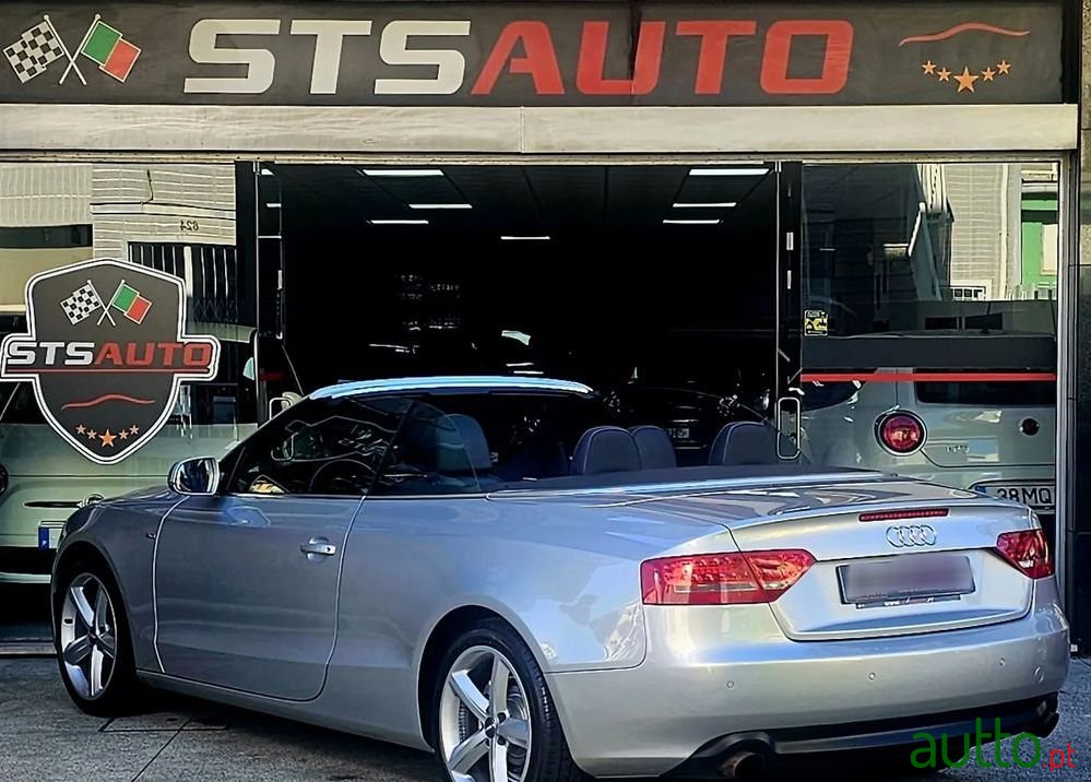 2009' Audi A5 2.0 Tfsi S-Line photo #4