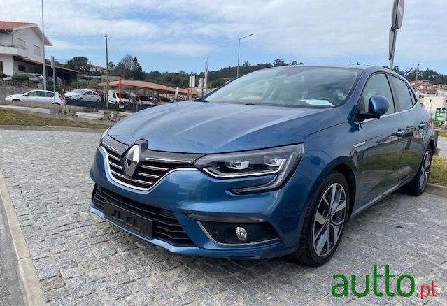 2016' Renault Megane photo #2