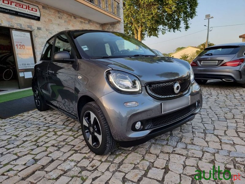 2019' Smart Forfour 1.0 Passion 71 photo #2