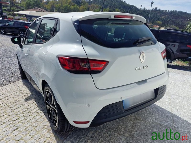 2017' Renault Clio 1.5 Dci Limited photo #5