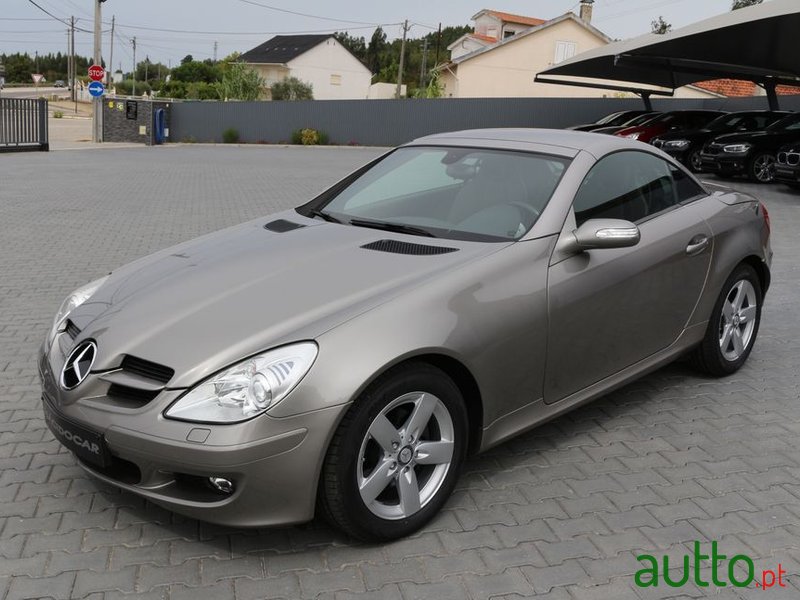 2006' Mercedes-Benz Slk-200 photo #2