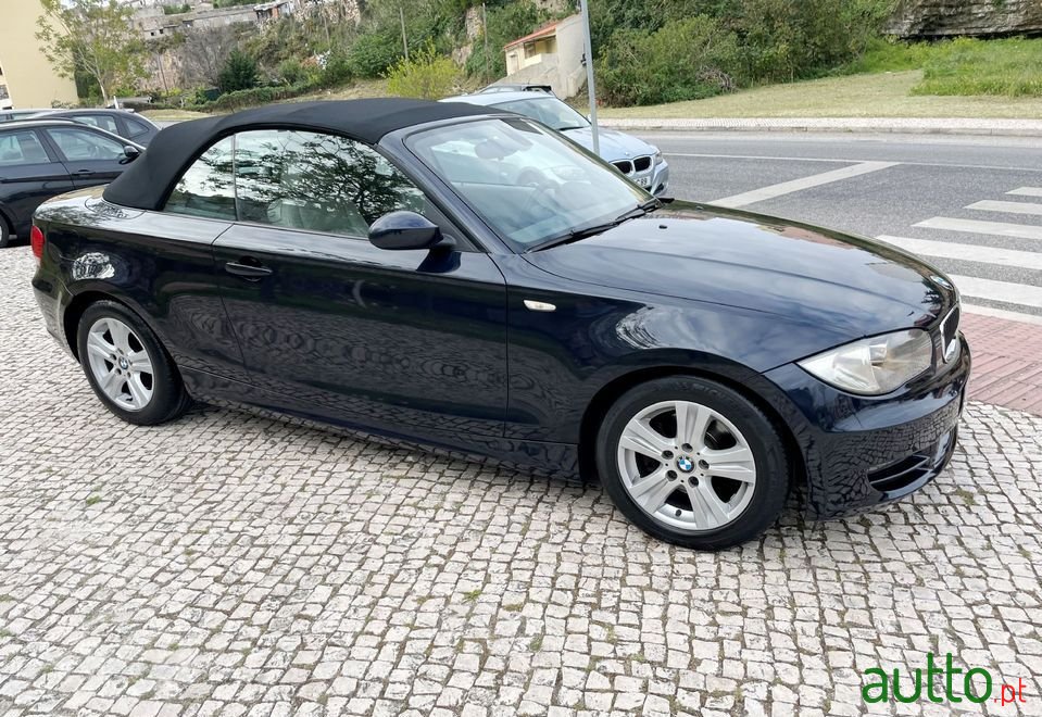 2009' BMW 120 photo #5