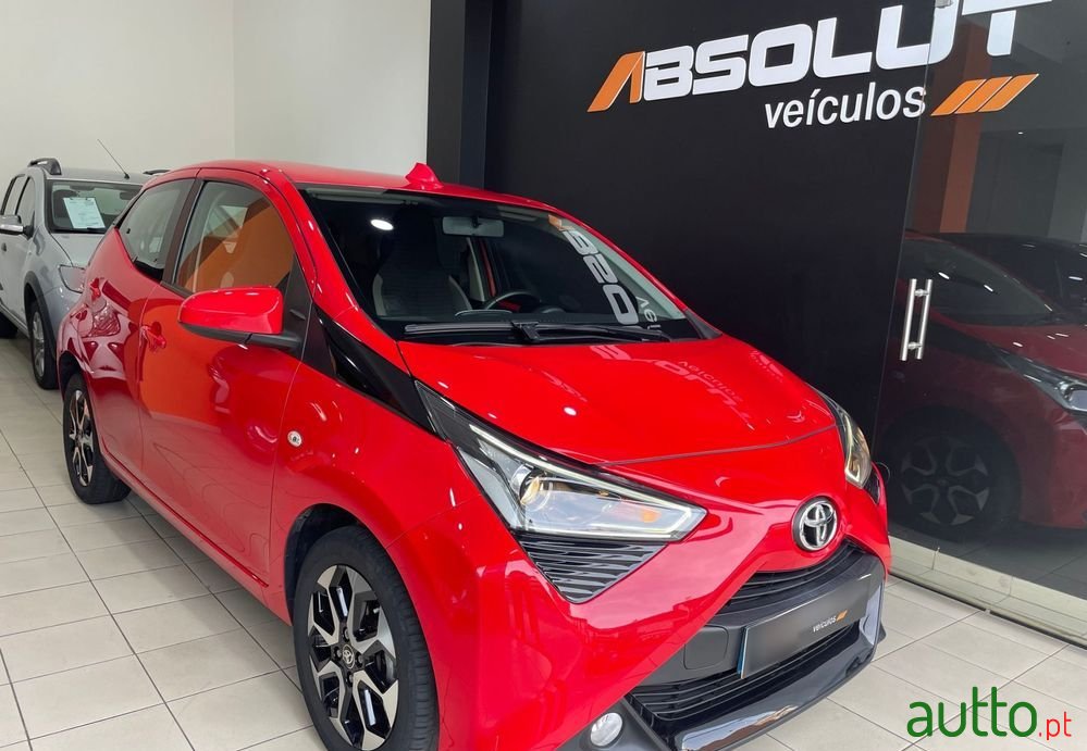 2020' Toyota Aygo photo #1