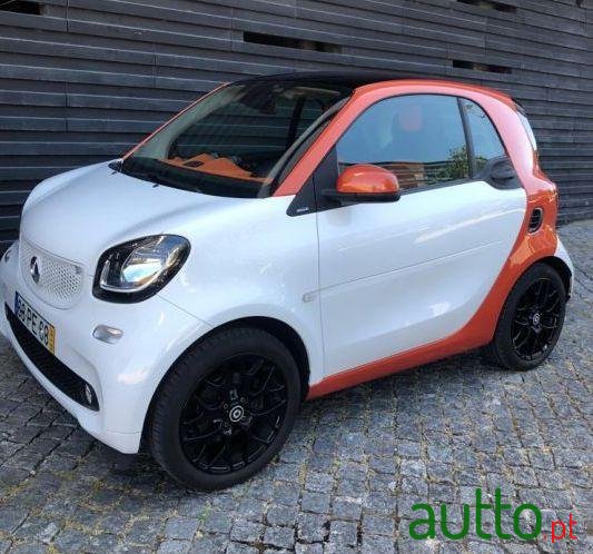 2014' Smart Fortwo photo #3