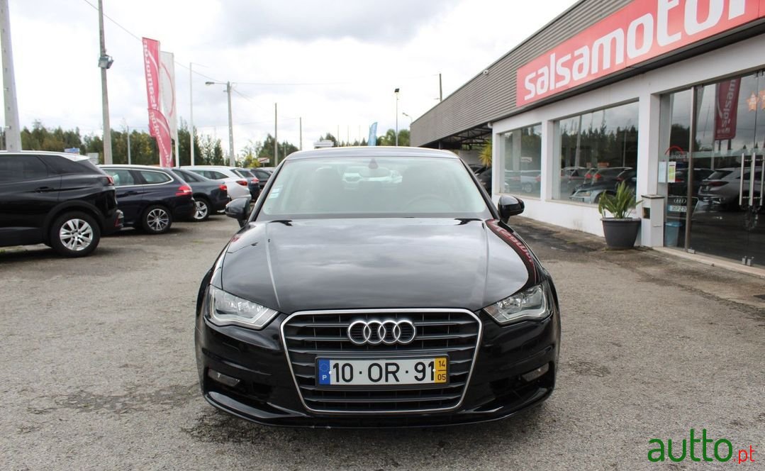 2014' Audi A3 Limousine photo #2