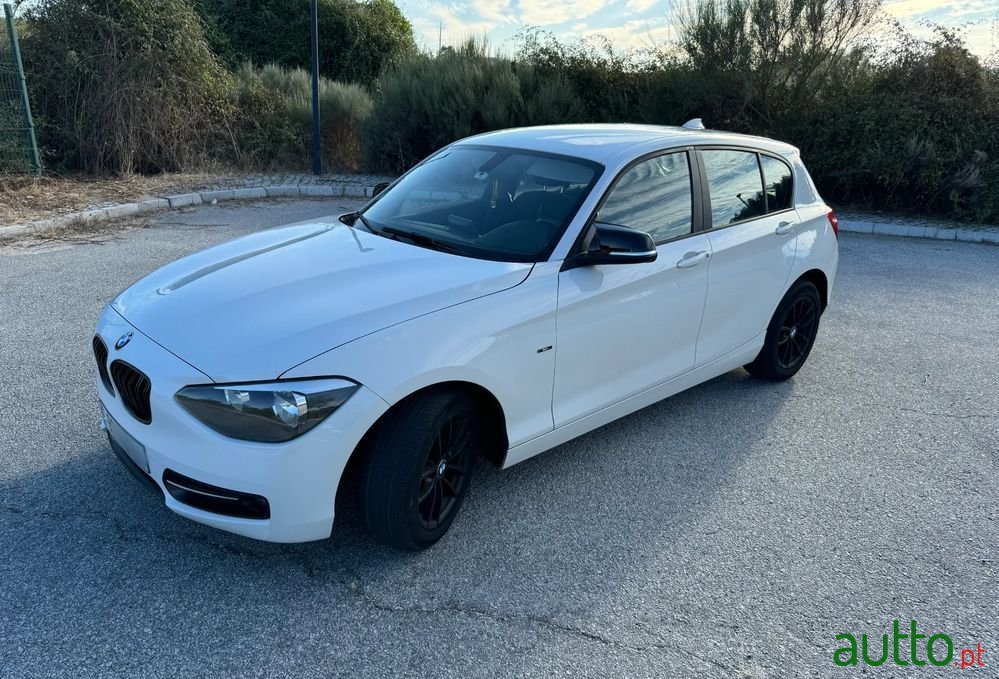 2013' BMW Série 1 D Line Sport photo #3