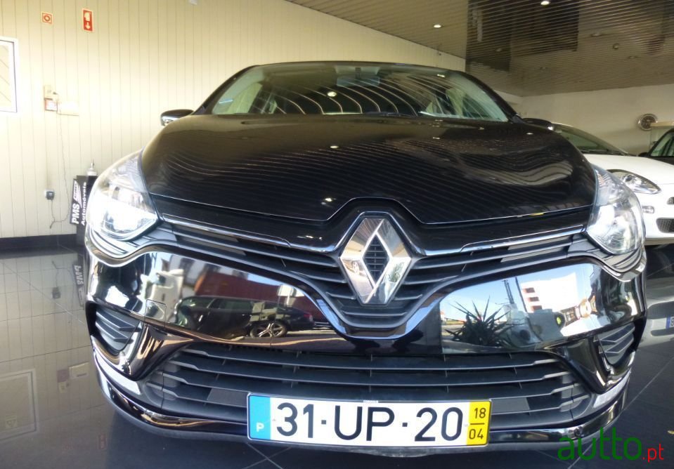 2018' Renault Clio photo #3