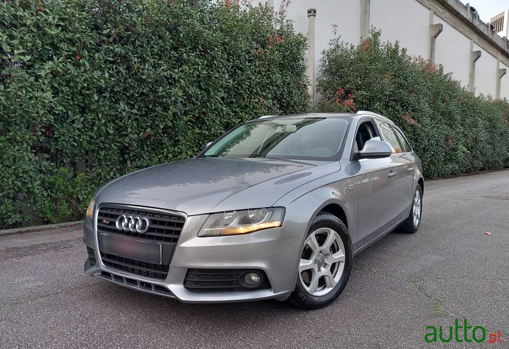 2009' Audi A4 Avant photo #1