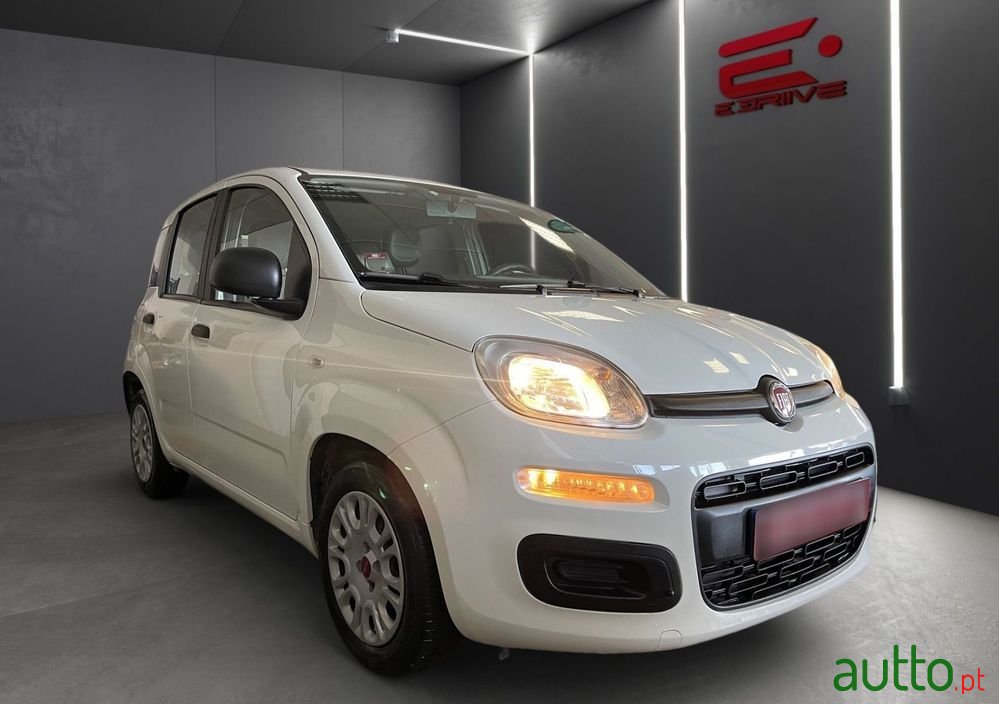 2021' Fiat Panda 1.0 Hybrid photo #2
