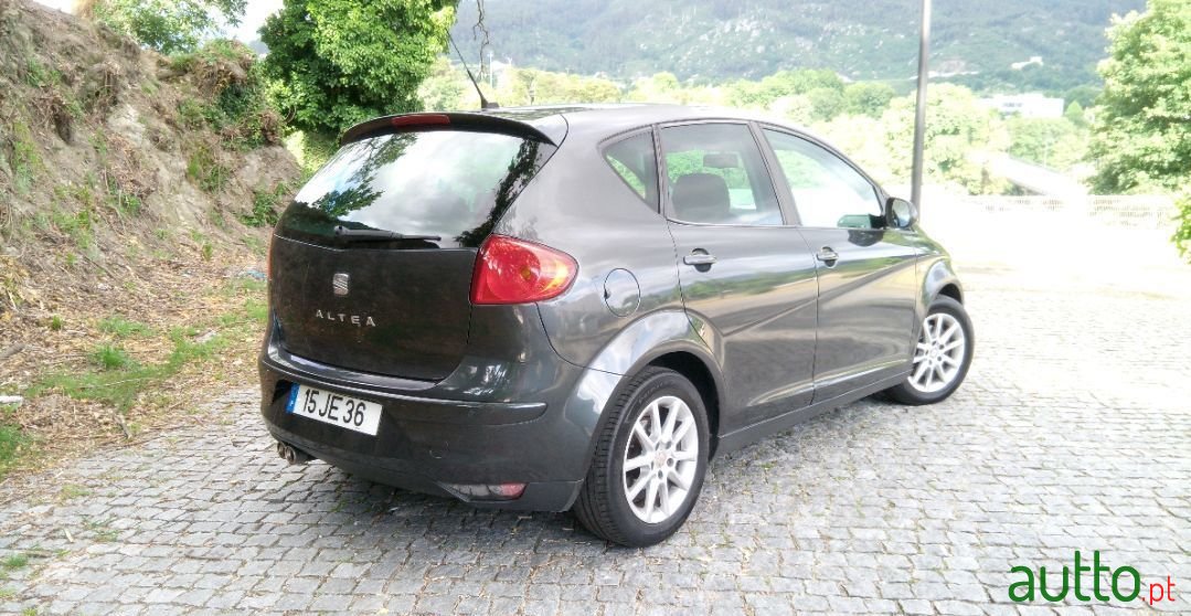 2010' SEAT Altea Sport photo #3