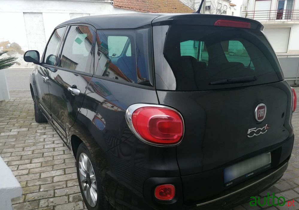 2016' Fiat 500L photo #4