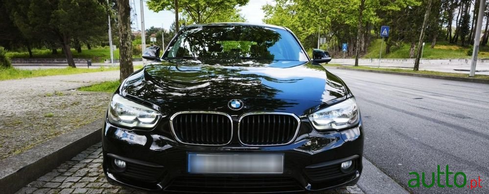 2016' BMW Série 1 photo #1