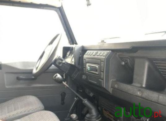 2001' Land Rover Defender Td5 photo #1