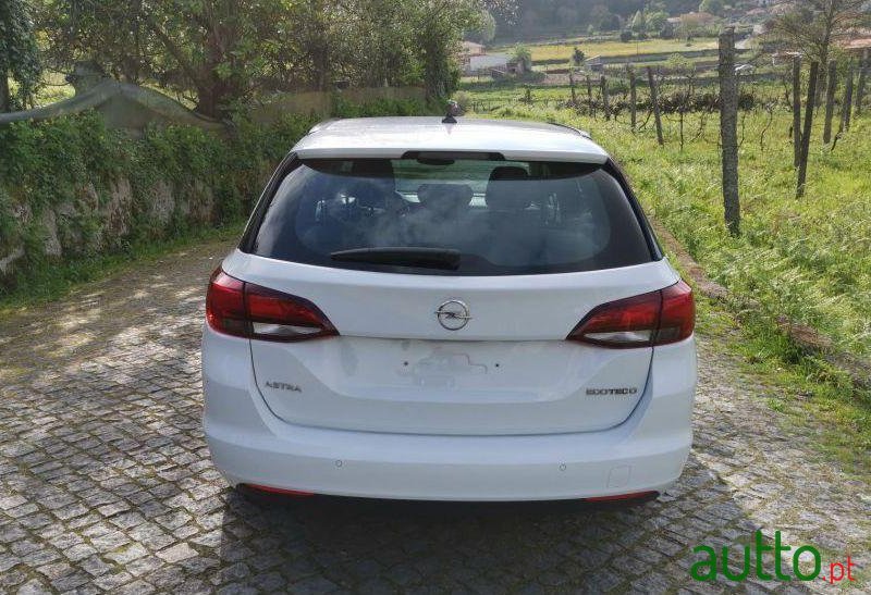 2019' Opel Astra 1.6 Cdti Ecotec Navi photo #3