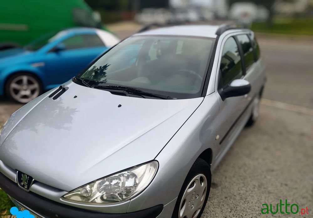 2005' Peugeot 206 Sw photo #4
