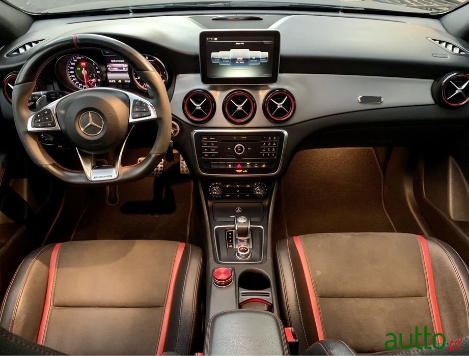 2016' Mercedes-Benz CLA 45 AMG photo #2