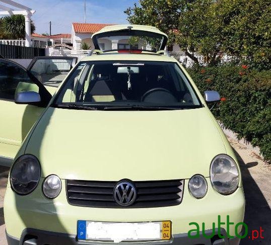 2004' Volkswagen Polo Fun photo #1