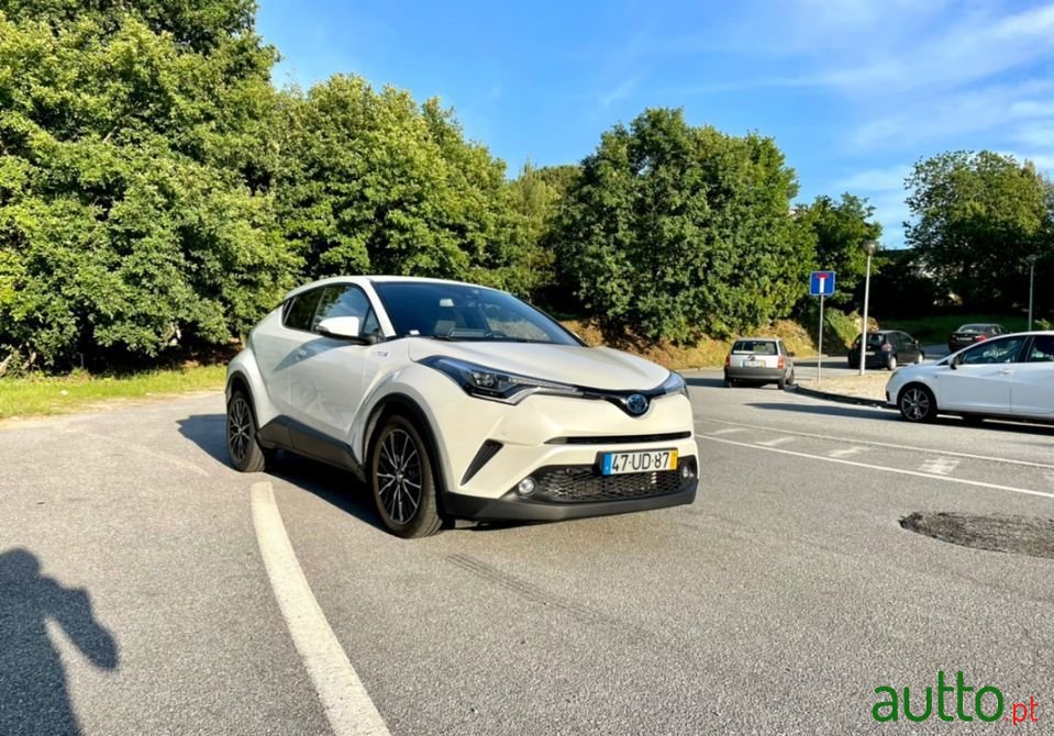 2018' Toyota C-Hr photo #1