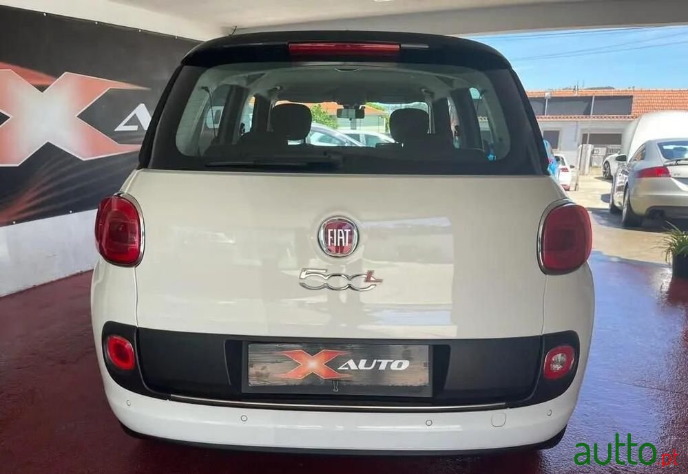 2014' Fiat 500L photo #6