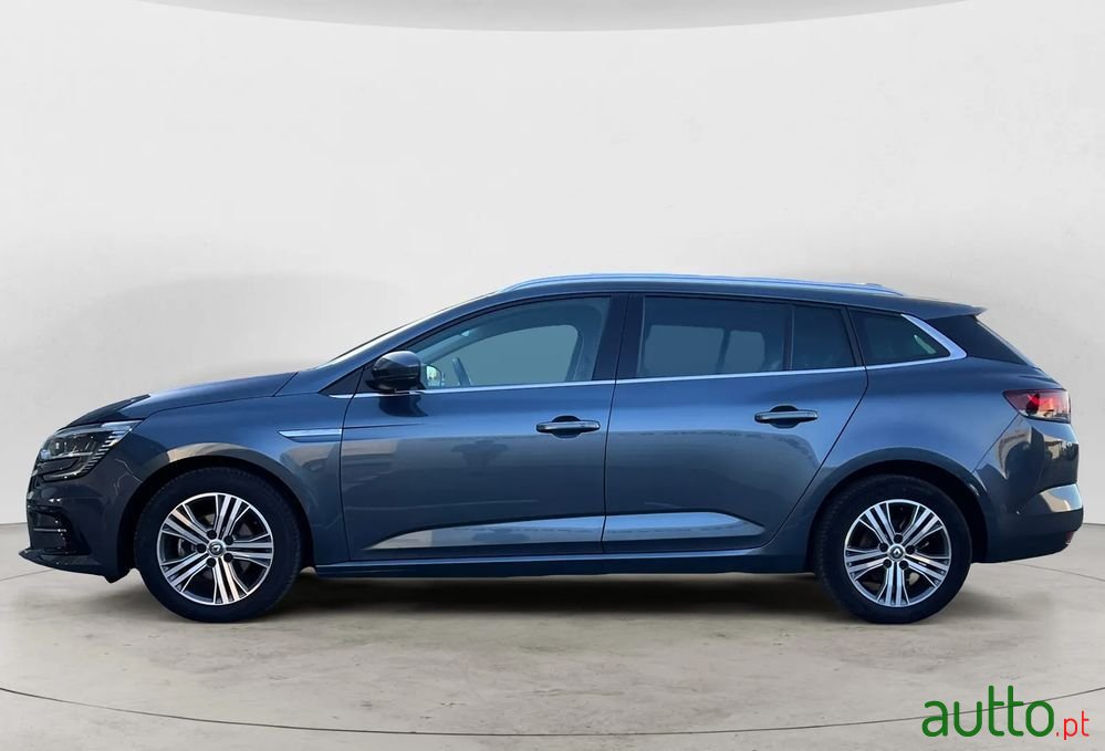 2021' Renault Megane Sport Tourer photo #2