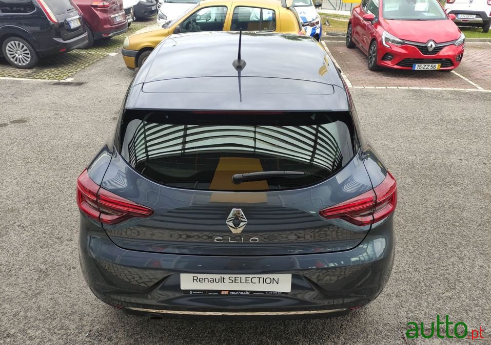 2020' Renault Clio photo #5