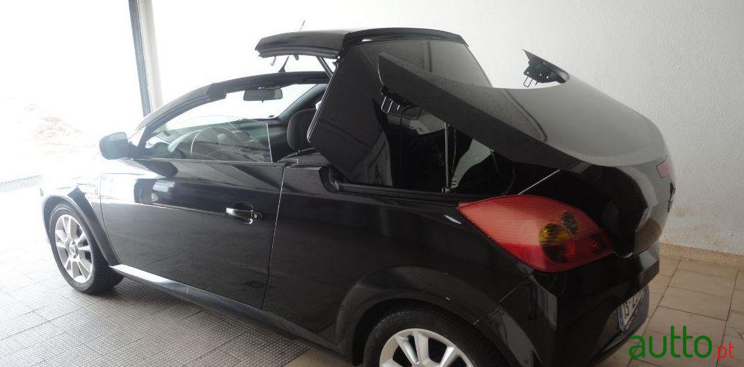 2005' Opel Tigra photo #3