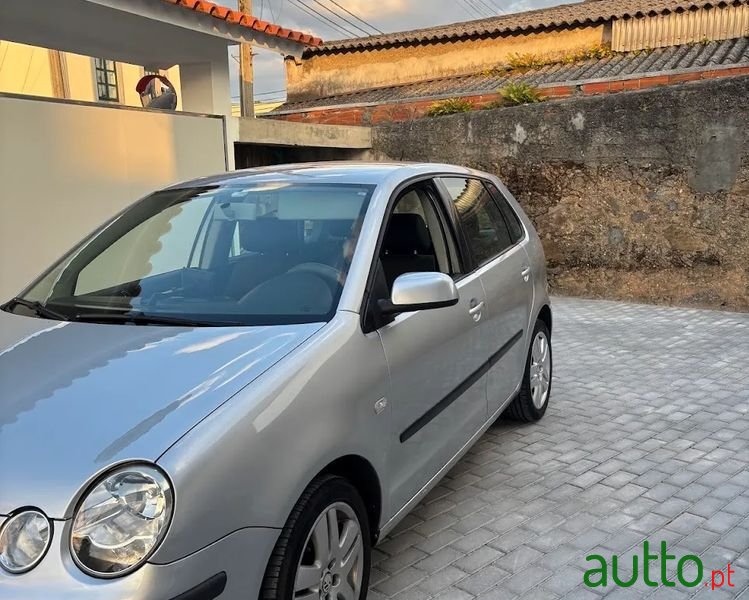 2002' Volkswagen Polo 1.2 Confortline photo #5