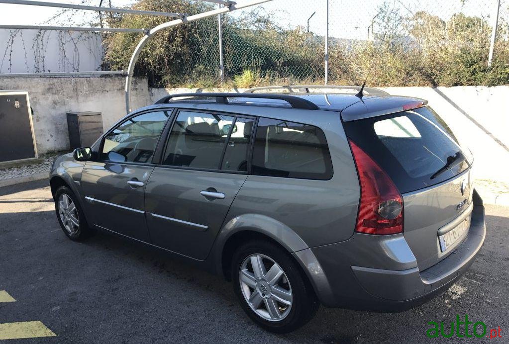 2004' Renault Megane 1.5 Dci photo #3
