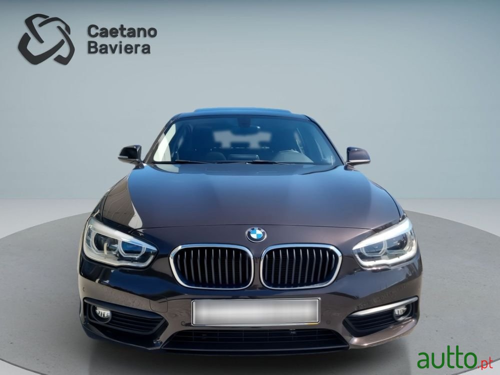2019' BMW Série 1 D Advantage photo #2