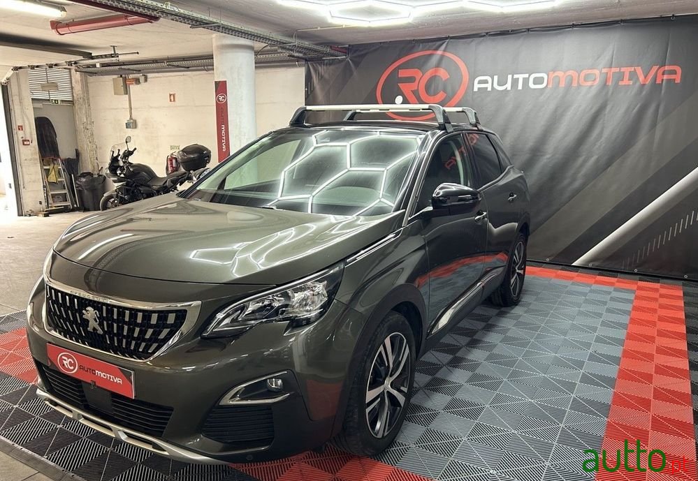 2019' Peugeot 3008 photo #3