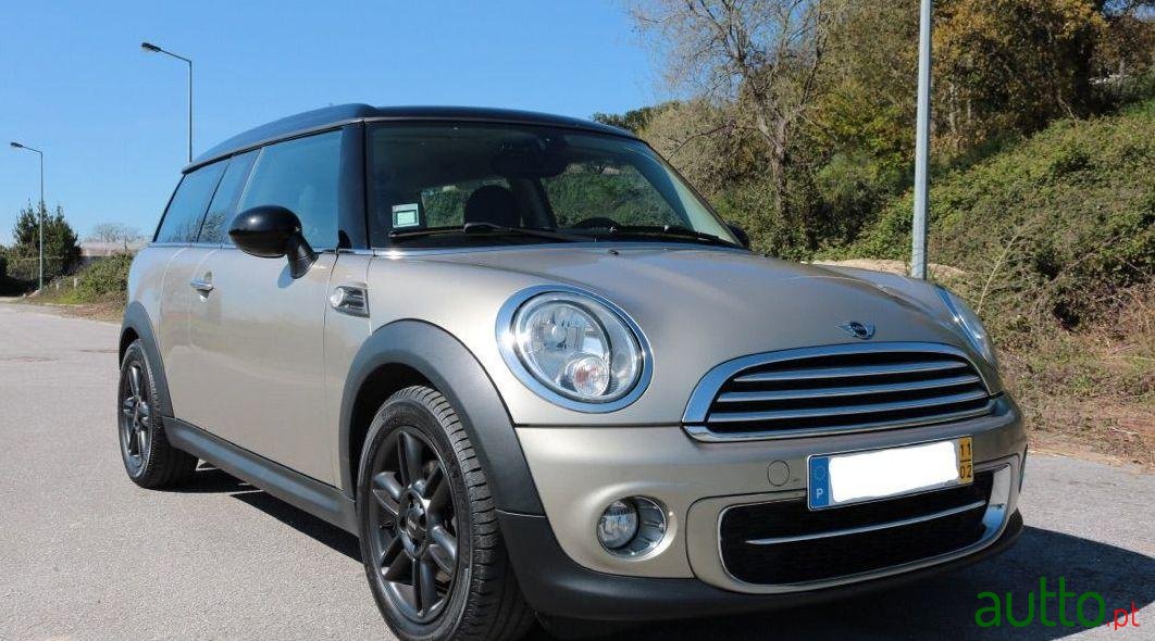 2011' MINI Clubman Cooper D Chilli photo #1