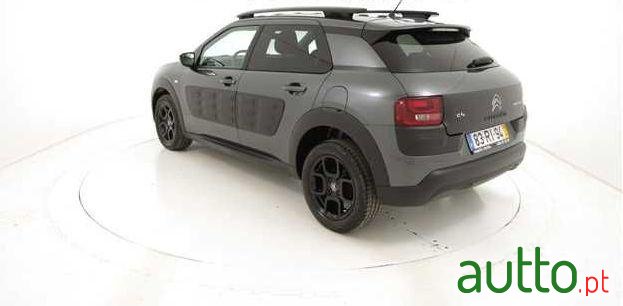 2016' Citroen C4 Cactus photo #1