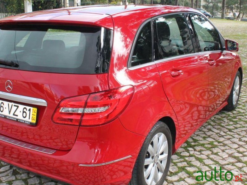 2014' Mercedes-Benz B-180 Blueefficiency photo #4