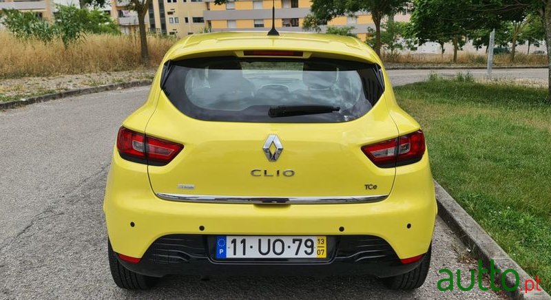 2013' Renault Clio photo #5