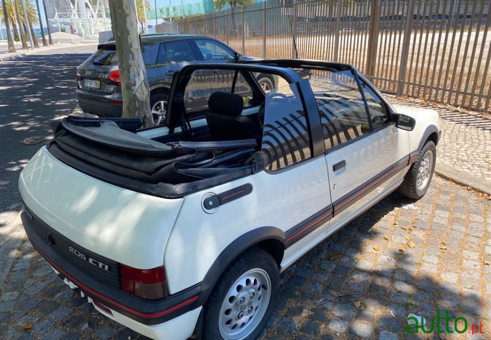 1991' Peugeot 205 photo #1